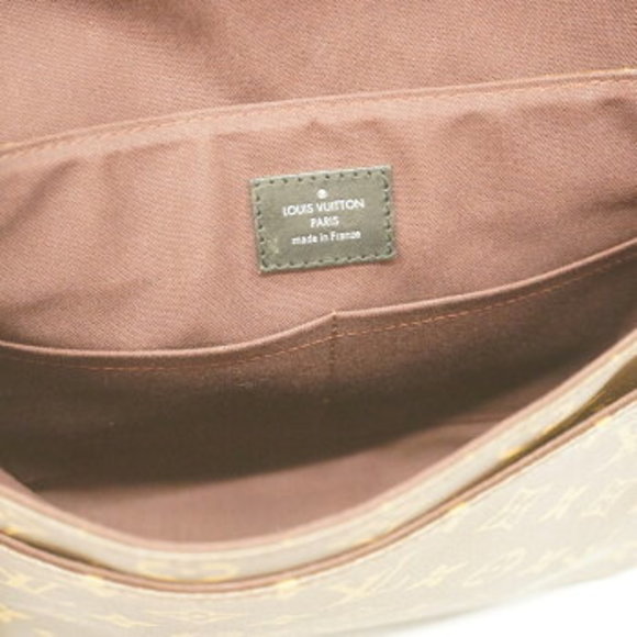 Louis Vuitton Monogram Macassar District PM Shoulder Bag - Picture 9 of 10